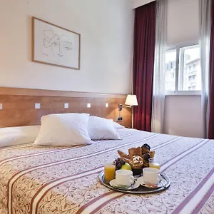 https://acta-antibes.catalonia-hotels.com